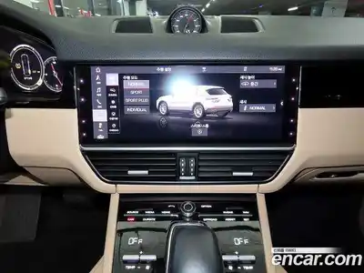Porsche Cayenne 2019 3.0 гидро в Москве № 1837243, миниатюра 11
