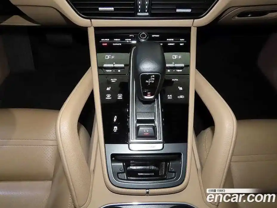 Porsche Cayenne 2019 3.0 гидро в Москве № 1837243, фото 12