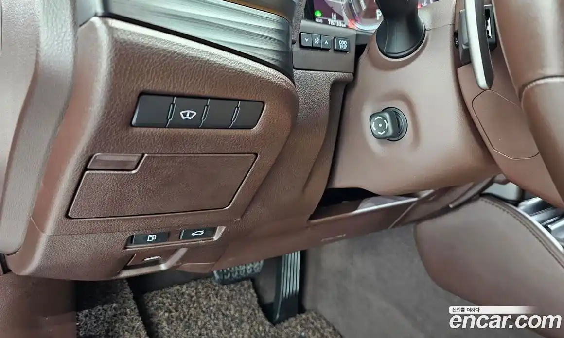 Lexus ES 2018 2.5 гидро в Москве № 1837946, фото 13