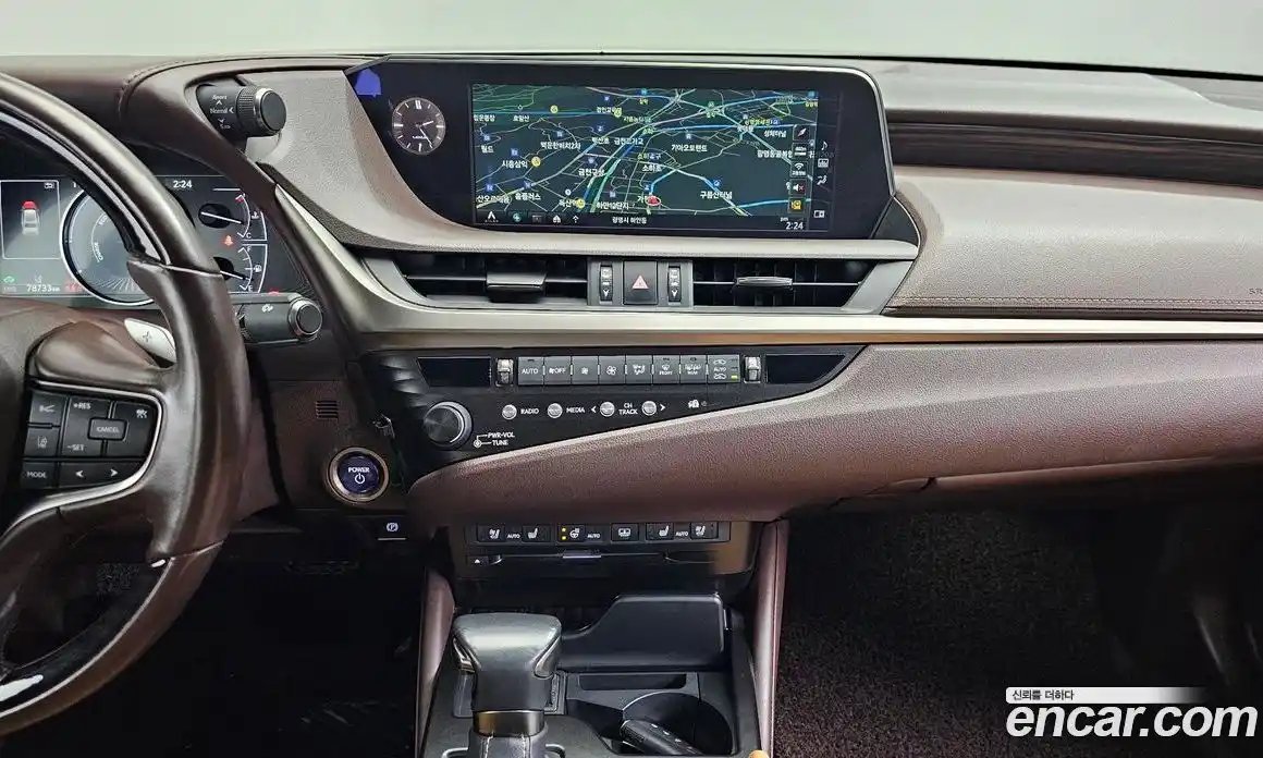 Lexus ES 2018 2.5 гидро в Москве № 1837946, фото 16