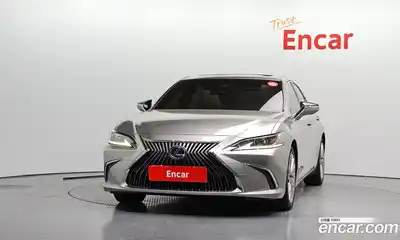 Lexus ES 2018 2.5 гидро в Москве № 1837946, миниатюра 3