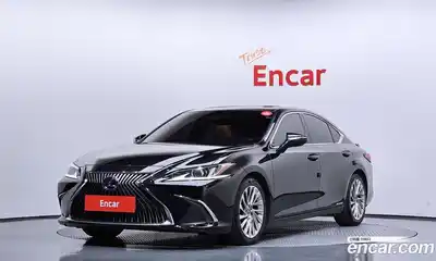 Lexus ES, 2018