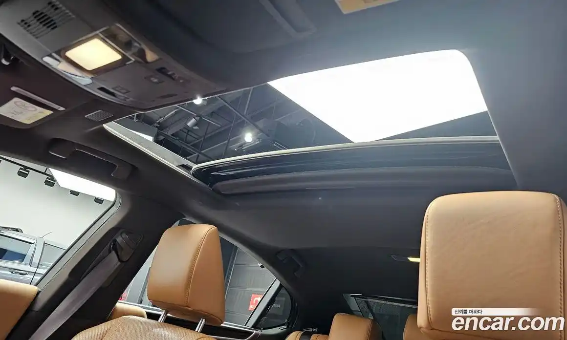 Lexus ES 2018 2.5 гидро в Москве № 1837962, фото 25