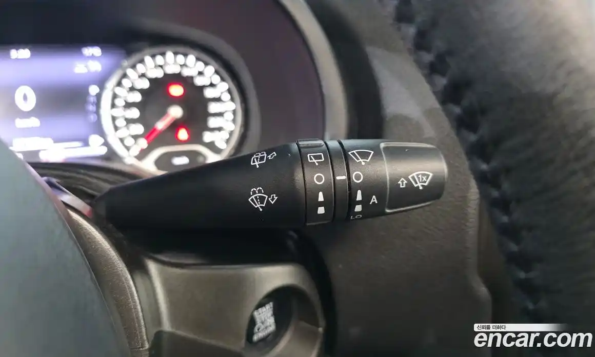 Jeep Renegade 2020 1.6 гидро в Москве № 1838379, фото 30