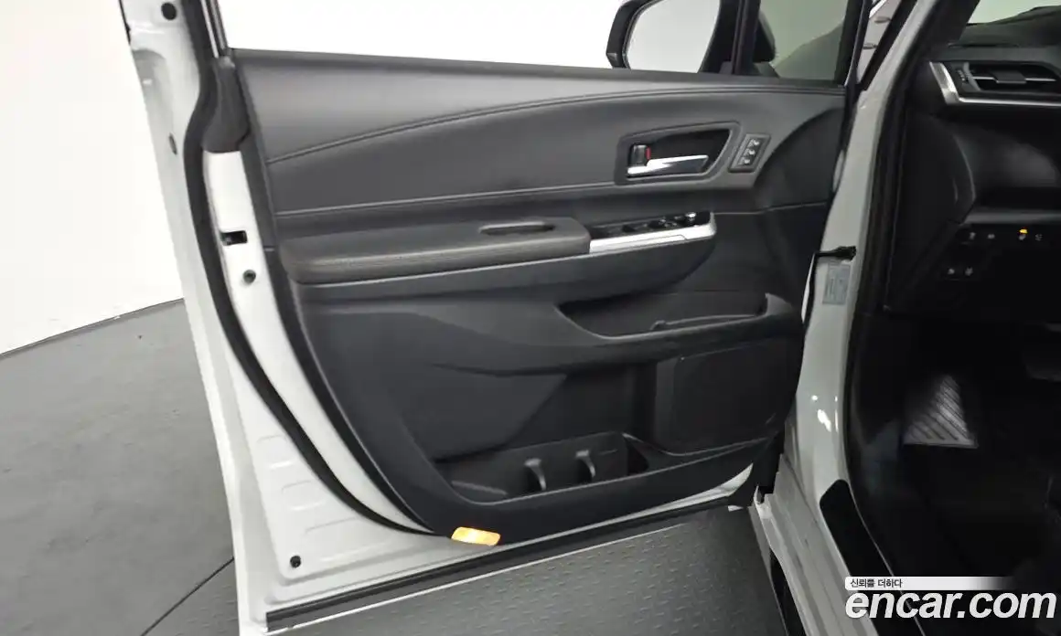 Toyota Sienna 2025 2.5 гидро в Москве № 1838472, фото 14