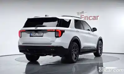 Ford Explorer, 2025