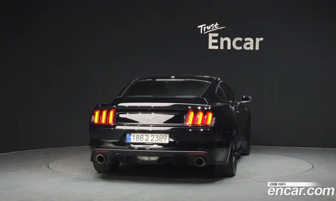 Ford Mustang 2017 2.3 гидро в Москве № 1838789, фото 4