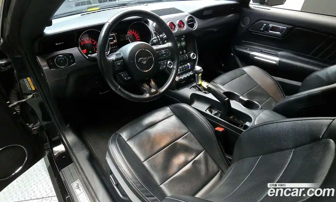 Ford Mustang 2017 2.3 гидро в Москве № 1838789, фото 10