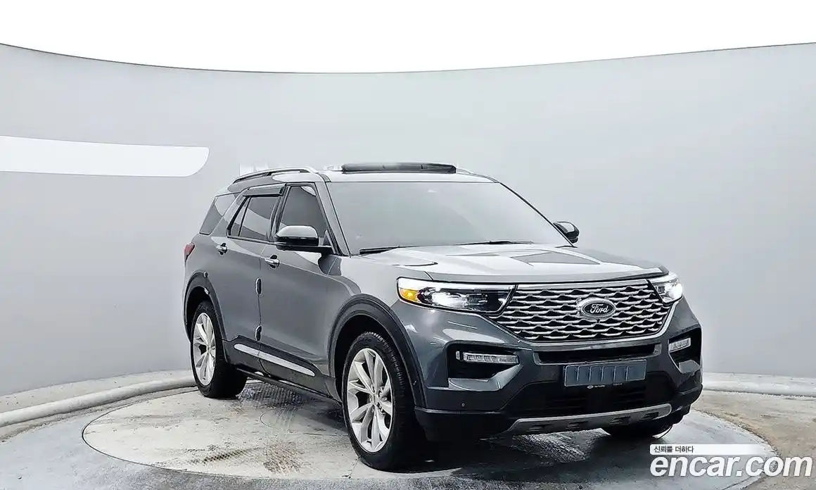 Ford Explorer 2023 3.0 гидро в Москве № 1838939, фото 3