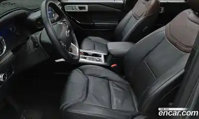 Ford Explorer 2023 3.0 гидро в Москве № 1838939, миниатюра 10