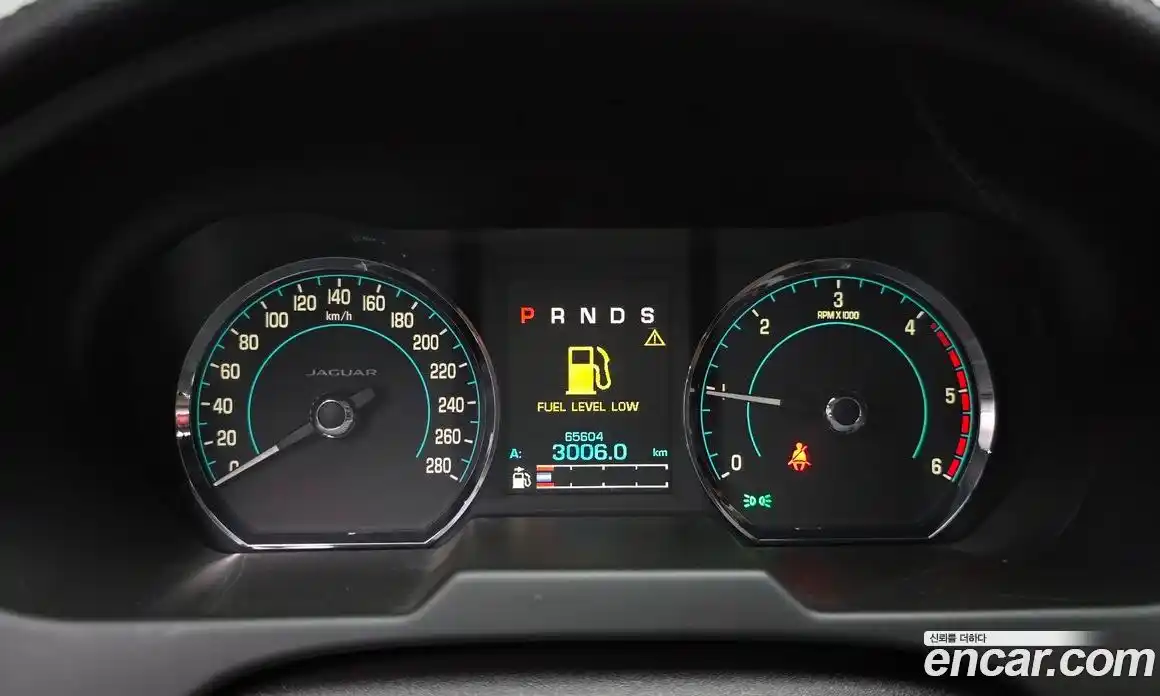 Jaguar XF 2015 2.2 гидро в Москве № 1840461, фото 11