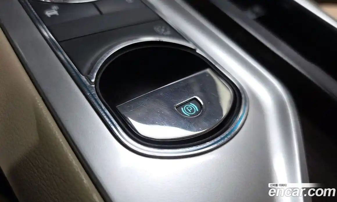 Jaguar XF 2015 2.2 гидро в Москве № 1840461, фото 28