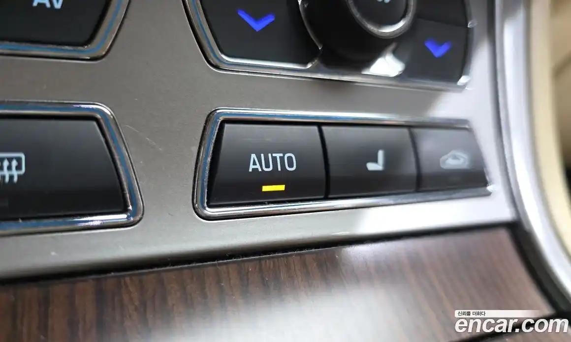 Jaguar XF 2015 2.2 гидро в Москве № 1840461, фото 32