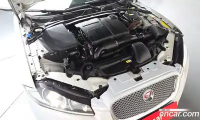 Jaguar XF 2015 2.2 гидро в Москве № 1840461, миниатюра 6