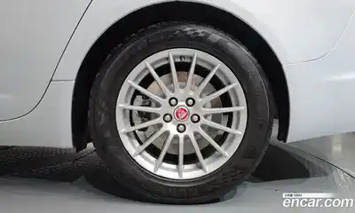 Jaguar XF 2015 2.2 гидро в Москве № 1840461, миниатюра 7