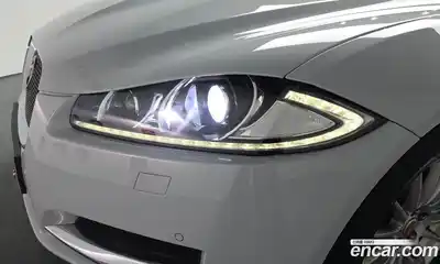 Jaguar XF 2015 2.2 гидро в Москве № 1840461, миниатюра 8