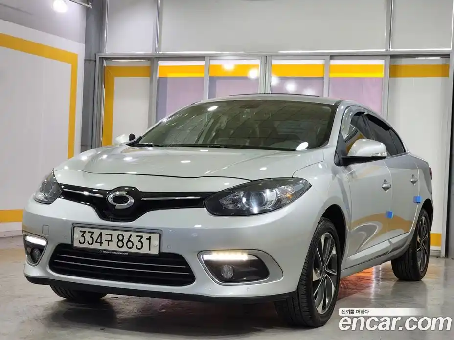 Renault SM3 2014 1.6 гидро в Москве № 186082, фото 3