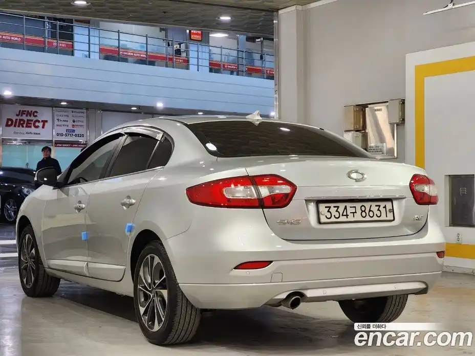 Renault SM3 2014 1.6 гидро в Москве № 186082, фото 5