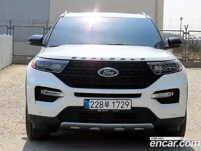 Ford Explorer, 2022