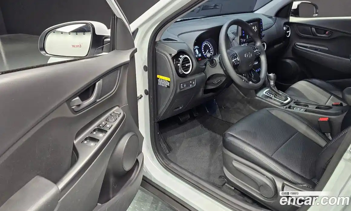 Hyundai Kona 2020 1.6 гидро в Москве № 109898, фото 11