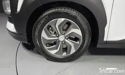 Hyundai Kona 2020 1.6 гидро в Москве № 109898, миниатюра 5