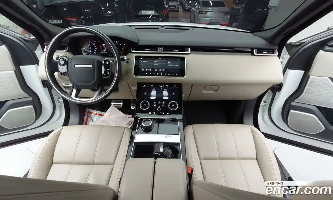 Land Rover Range-Rover Velar 2020 2.0 гидро в Москве № 1149292, фото 7