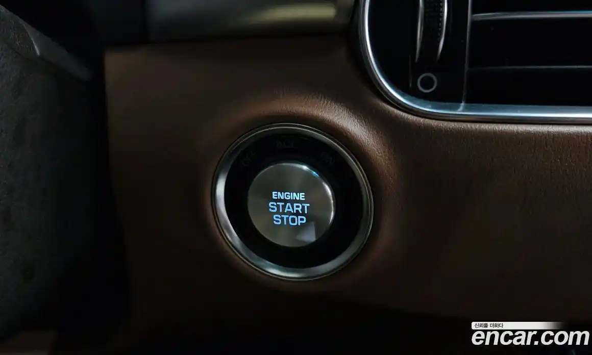 Genesis G90 2019 3.8 гидро в Москве, фото 27
