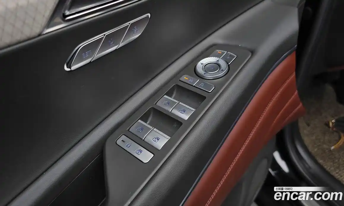 Genesis GV80 2024 2.5 гидро в Москве, фото 30