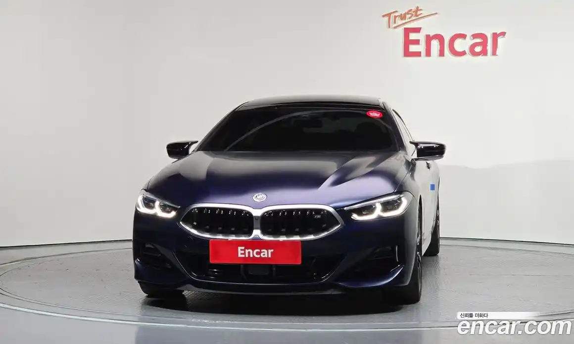 BMW 8-Series 2022 4.4 гидро в Москве № 1289672, фото 3