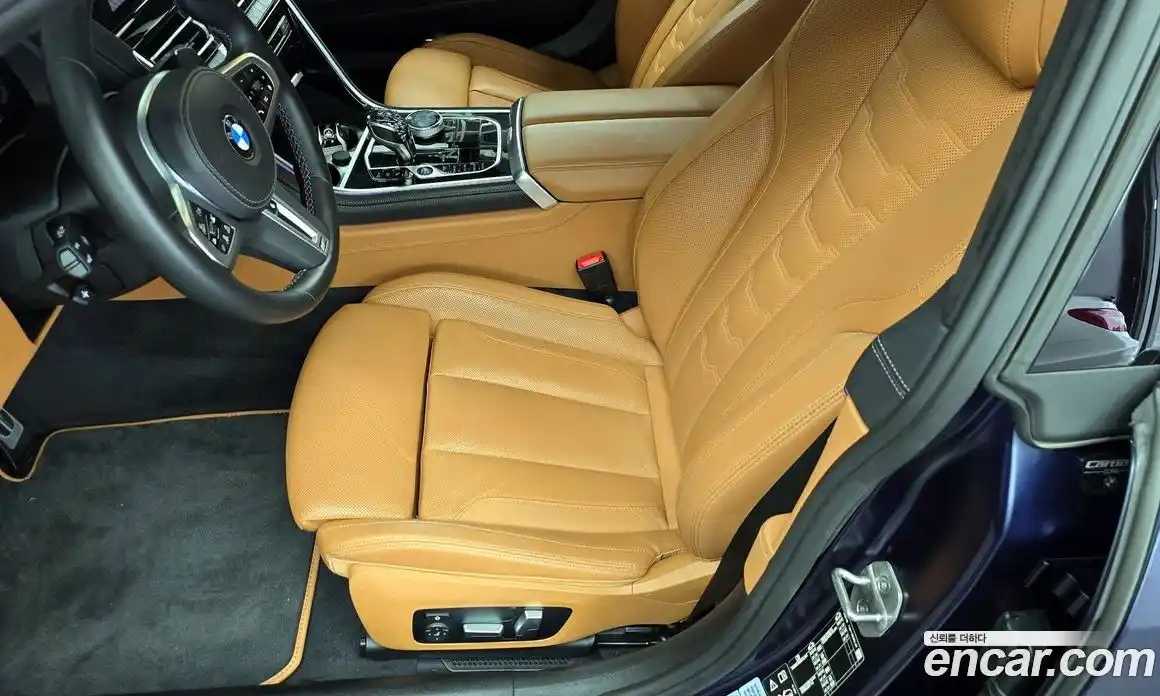 BMW 8-Series 2022 4.4 гидро в Москве № 1289672, фото 33