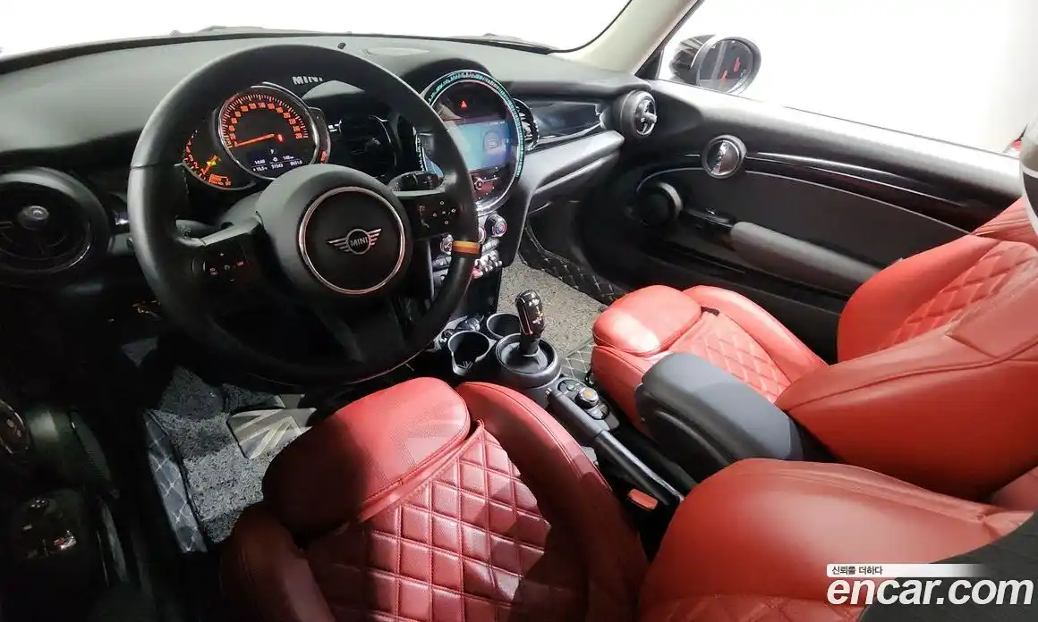 Mini Cooper 2021 1.5 гидро в Москве № 1323045, фото 9