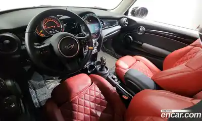 Mini Cooper 2021 1.5 гидро в Москве № 1323045, миниатюра 9
