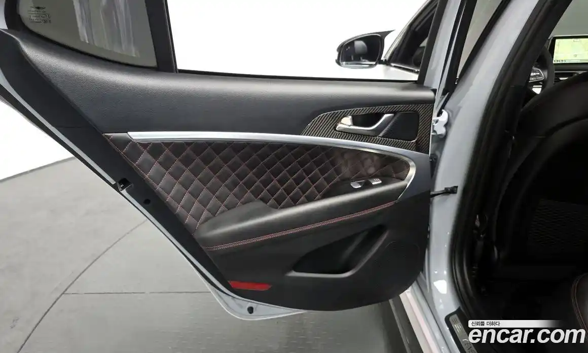 Genesis G70 2019 3.3 гидро в Москве, фото 14