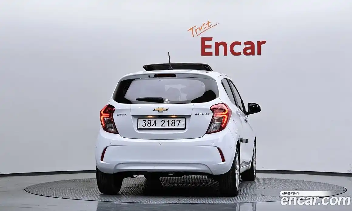 Chevrolet Spark 2018 1.0 гидро в Москве № 1344726, фото 4