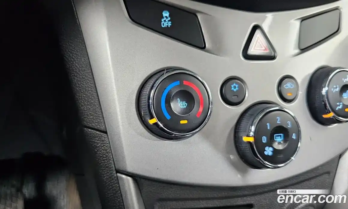 Chevrolet Trax 2014 1.4 гидро в Москве, фото 29