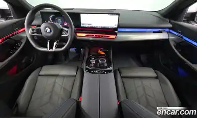 BMW 5-Series 2025 2.0 гидро в Москве № 1347119, миниатюра 10