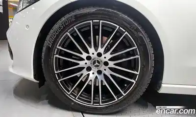 Mercedes-Benz C-Class 2024 2.0 гидро в Москве № 1347656, миниатюра 5