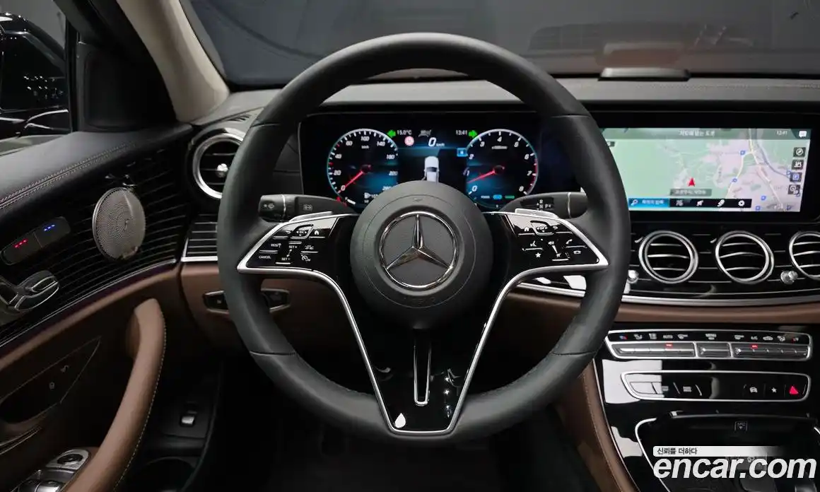 Mercedes-Benz E-Class 2023 3.0 гидро в Москве № 1347722, фото 19