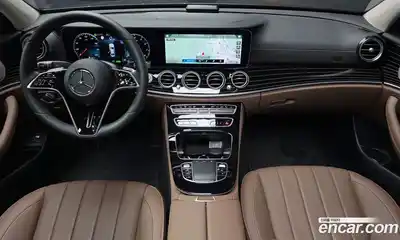 Mercedes-Benz E-Class 2023 3.0 гидро в Москве № 1347722, миниатюра 10