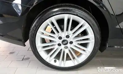 Audi A3 2018 2.0 гидро в Москве № 1348553, миниатюра 5