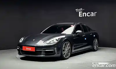 Porsche Panamera, 2020