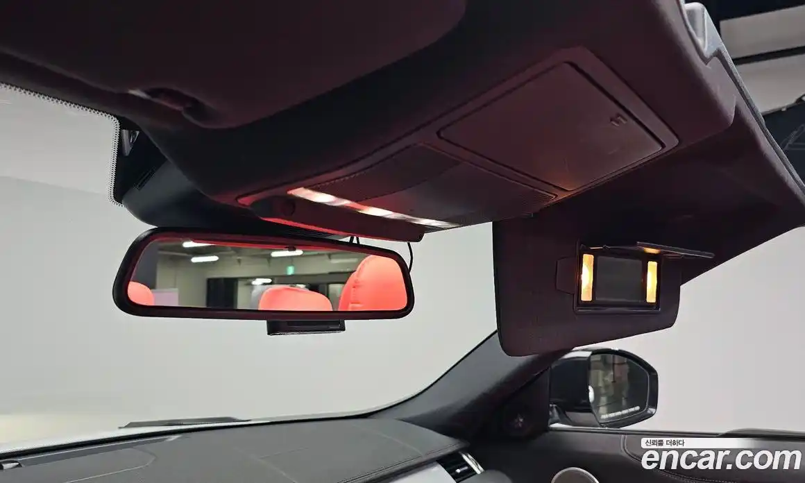 Land Rover Range-Rover Evoque 2018 2.0 гидро в Москве № 1349528, фото 26