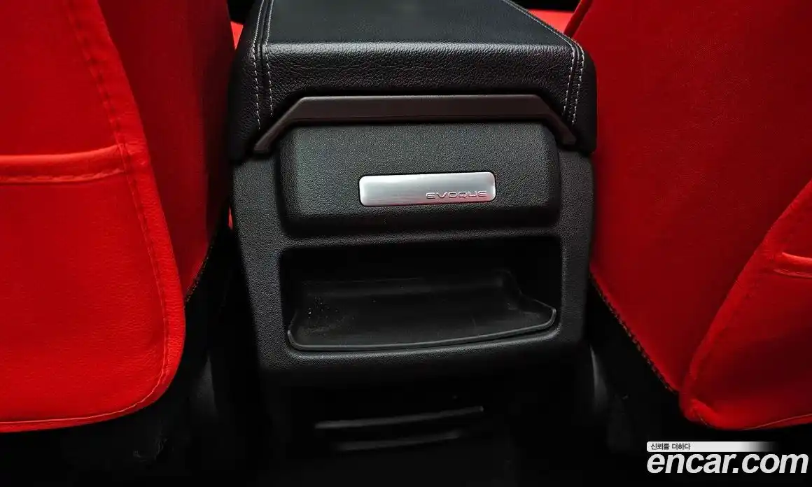Land Rover Range-Rover Evoque 2018 2.0 гидро в Москве № 1349528, фото 31