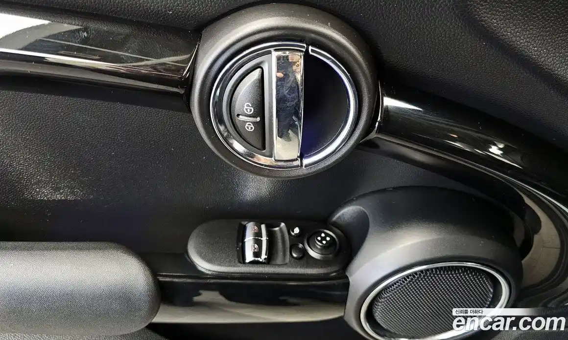 Mini Cooper 2020 1.5 гидро в Москве № 1349792, фото 31