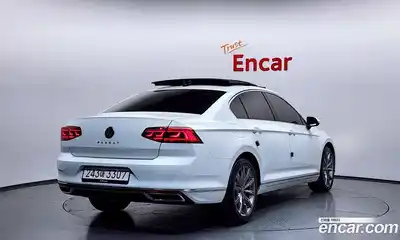 Volkswagen Passat 2021 2.0 гидро в Москве № 1350210, миниатюра 2