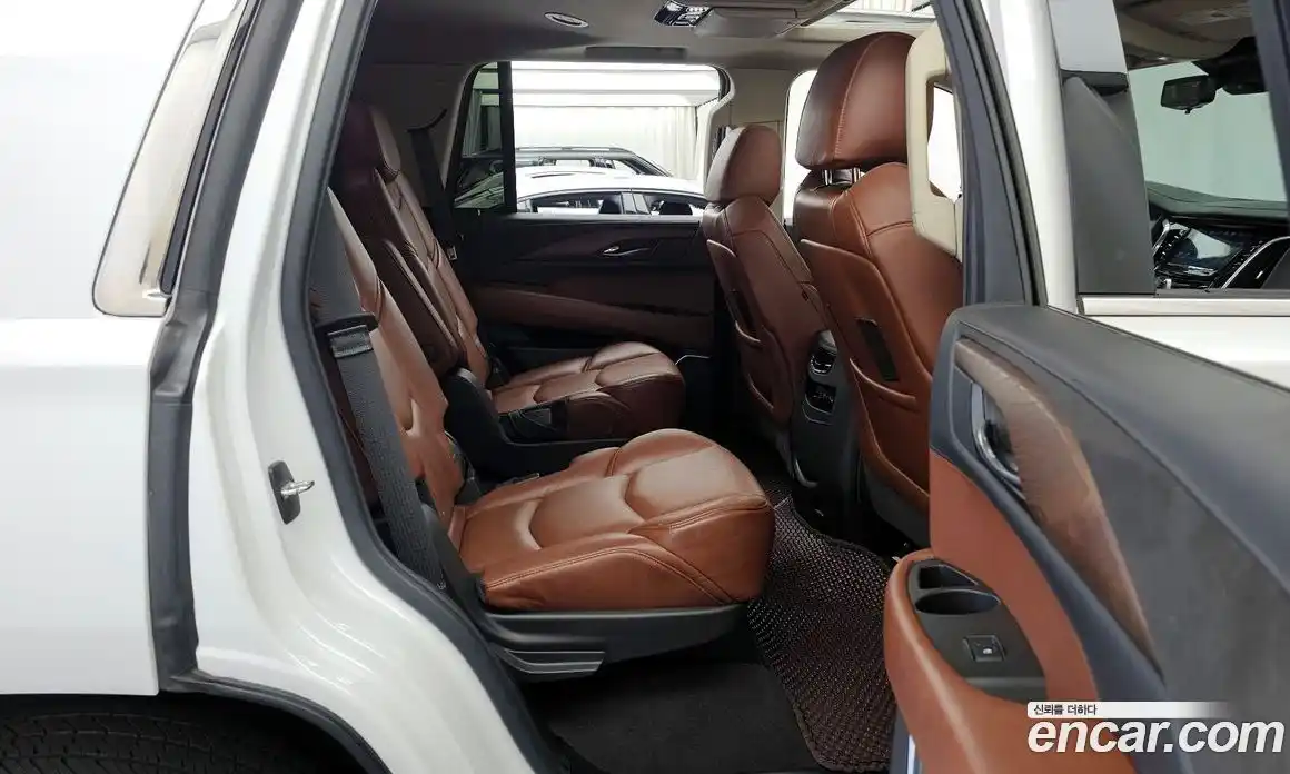 Cadillac Escalade 2020 6.2 гидро в Москве № 1351333, фото 18