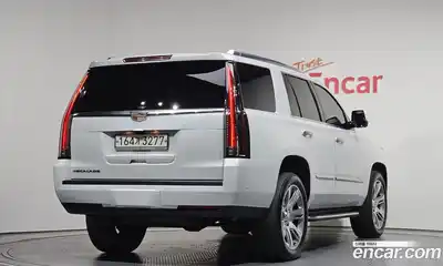 Cadillac Escalade 2020 6.2 гидро в Москве № 1351333, миниатюра 2