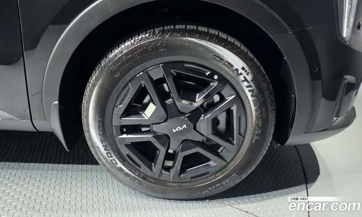 Kia Sorento 2023 1.6 гидро в Москве № 1399556, фото 7