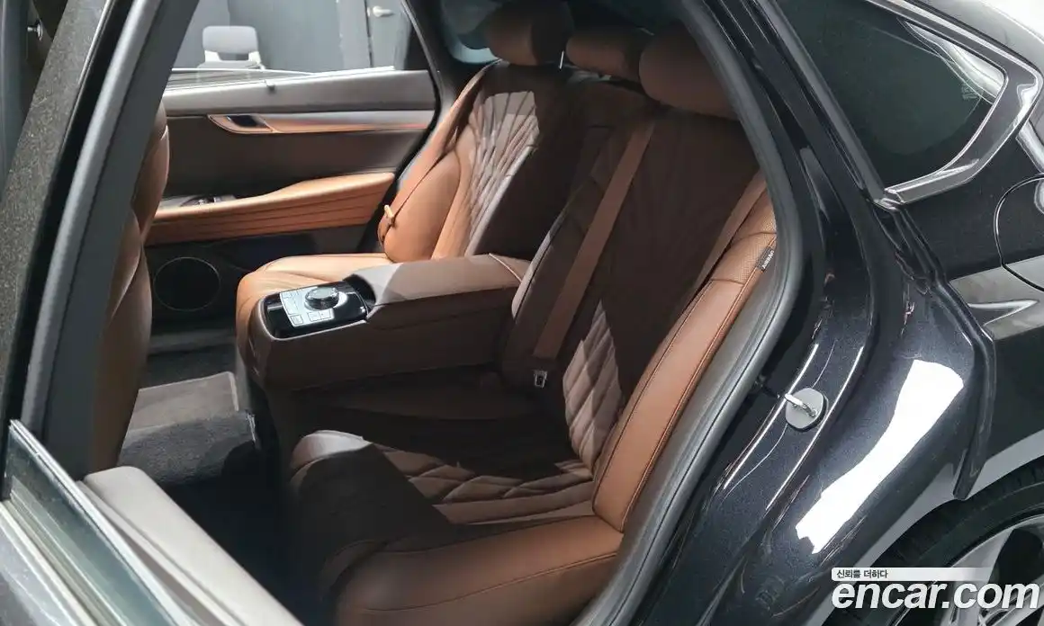Genesis G80 2023 2.5 гидро в Москве, фото 16