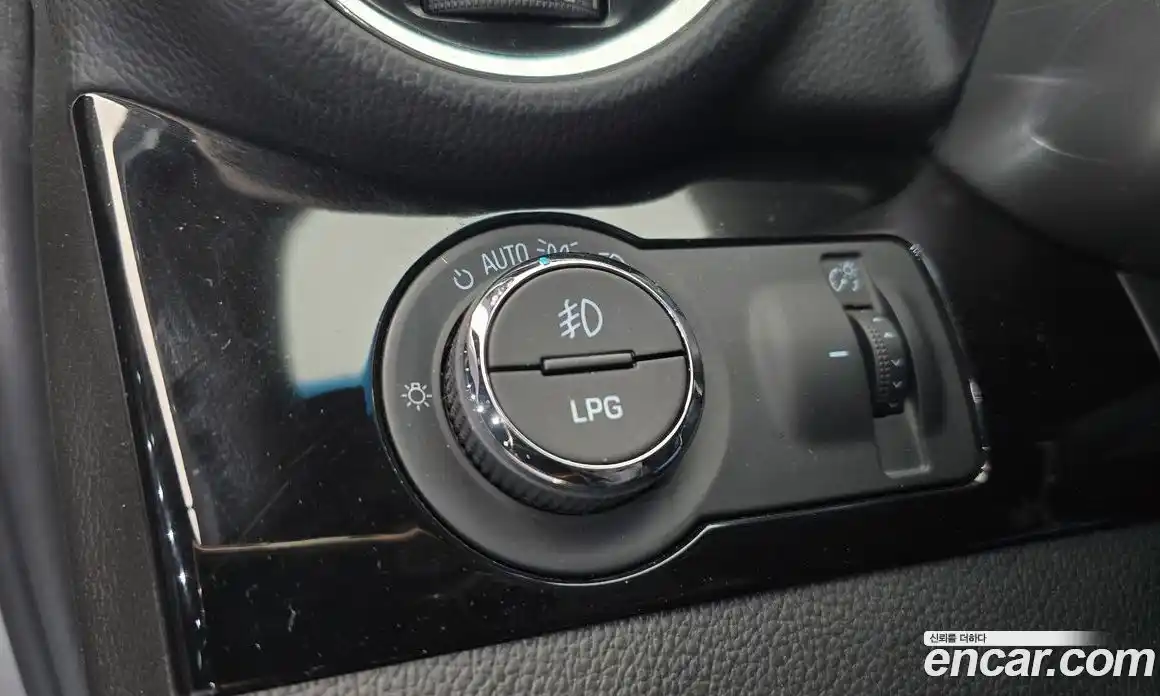 Chevrolet Orlando 2011 2.0 гидро в Москве № 1401233, фото 22